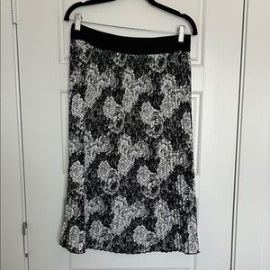 LuLaRoe Black & White Floral Midi Skirt